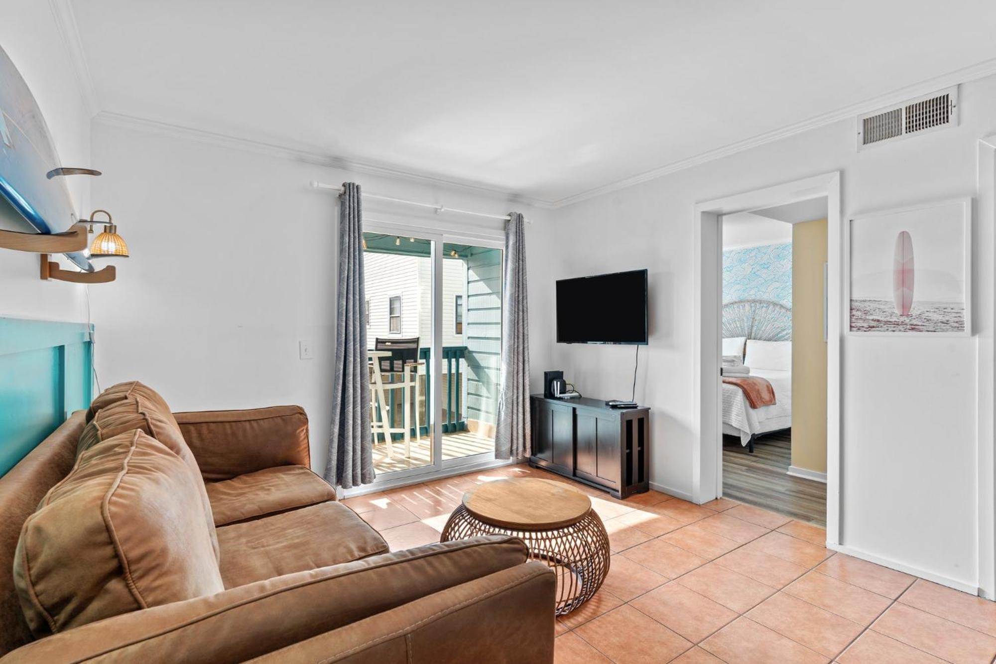 Hang Hideaway, Pool, Condo, Parking - 6 Person Max Occupancy Hébergement de vacances *